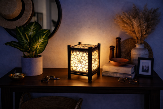 Cozy Lotus Lamp (Premium)